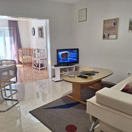 Apartman Square موستار المظهر الخارجي الصورة