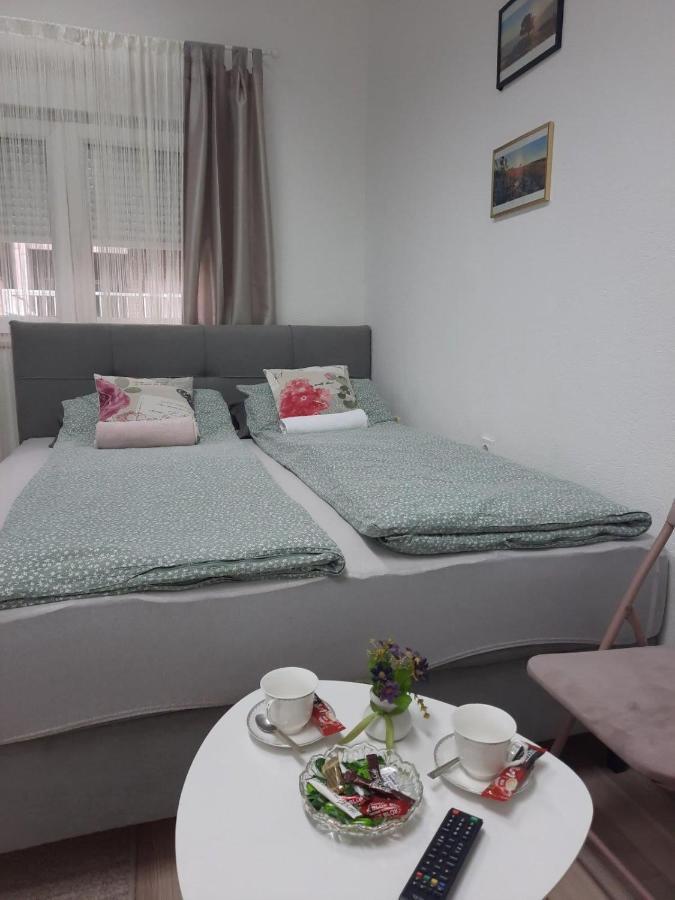 Apartman Square موستار المظهر الخارجي الصورة