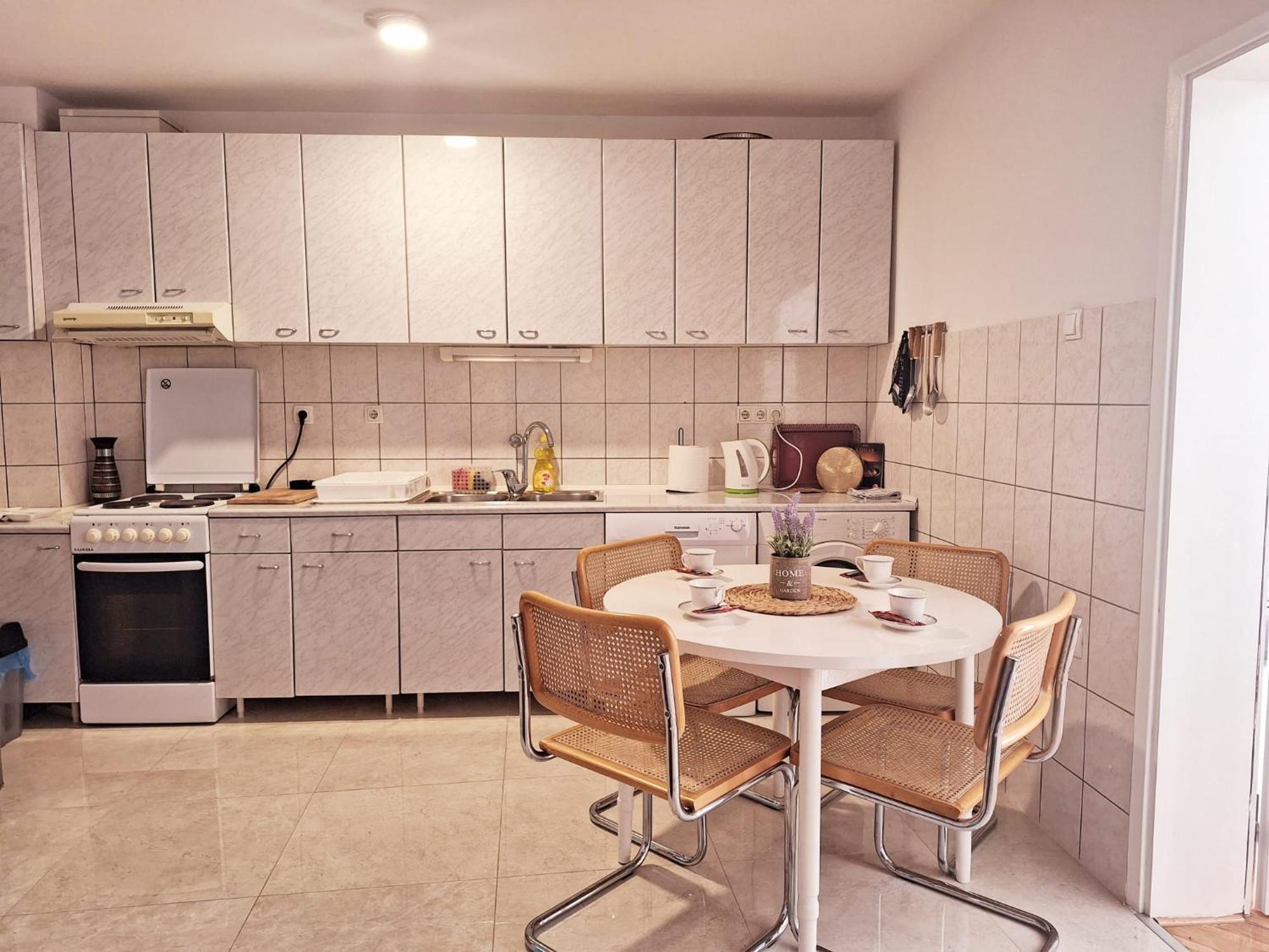 Apartman Square موستار المظهر الخارجي الصورة